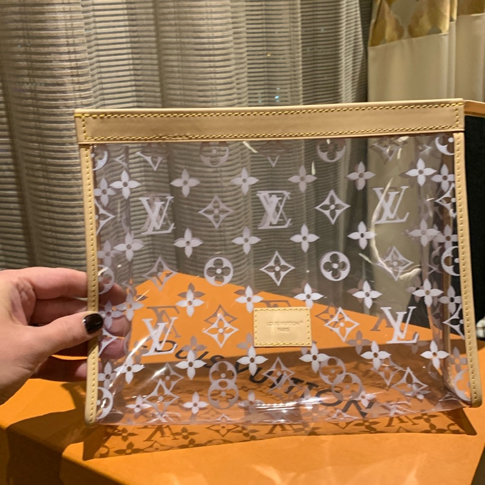 Absolutely stunning authentic new limited edition Louis Vuitton case,must have